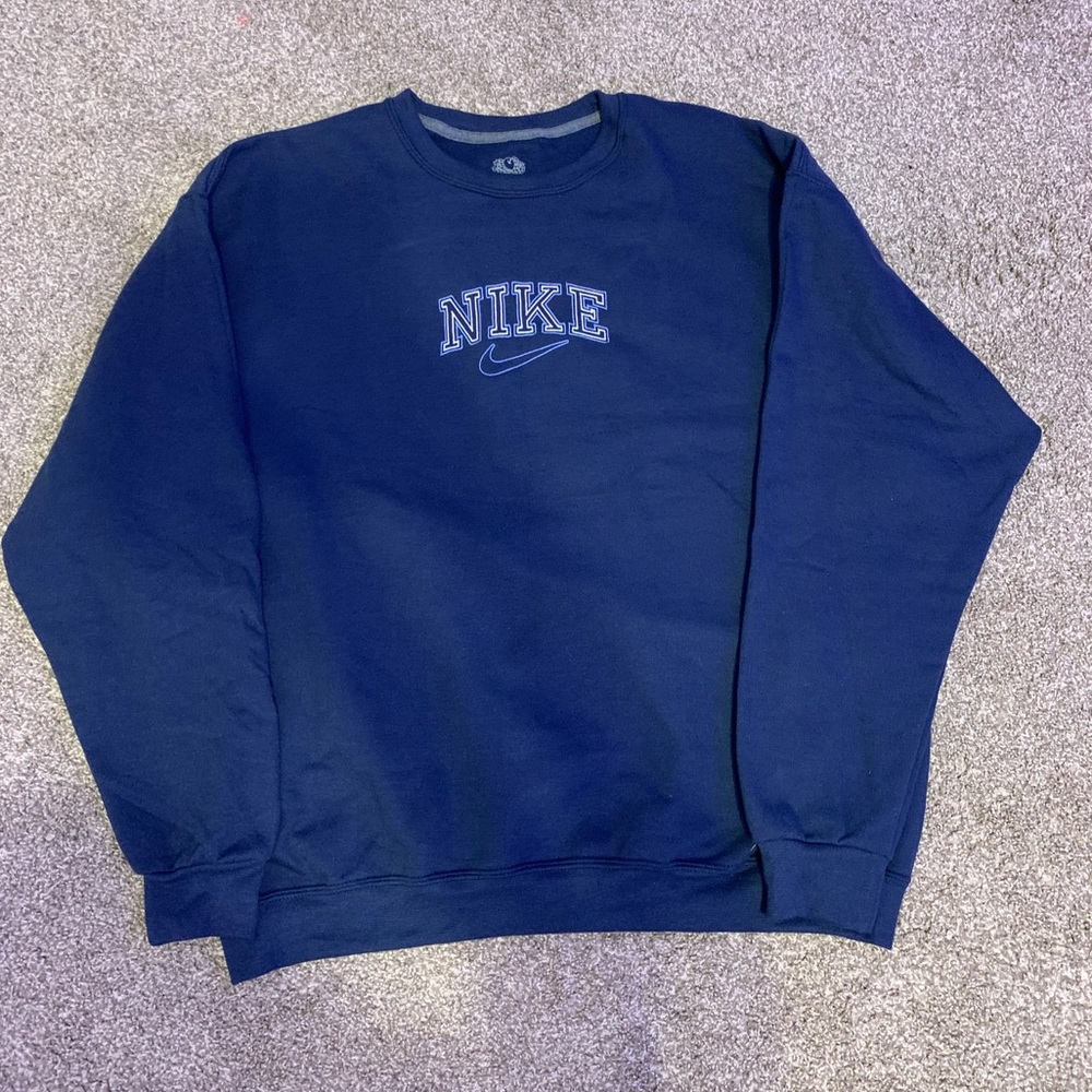 Nike vintage crewneck